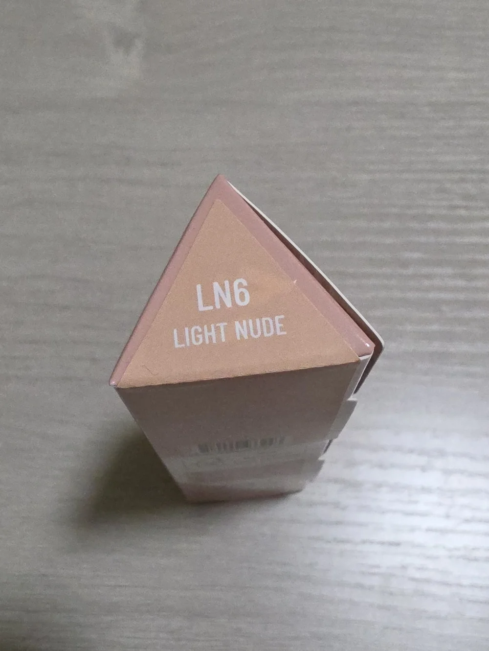 LYS BEAUTY Bright Start Airbrush Concealer In Light Nude LN6 5g